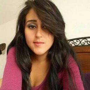 Meet your Posher, Karina